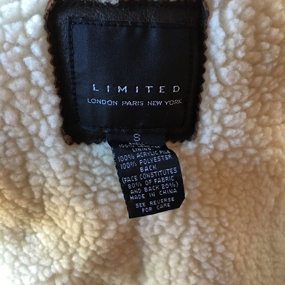 Leather and Sherpa vest from Limited - Picture 3 of 8